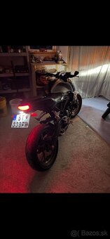 Honda cb125r - 6