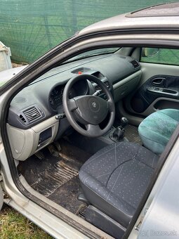 Renault Clio 1.5dCi - 6