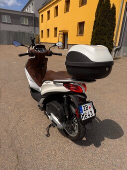 2014 PIAGGIO MEDLEY 125 ccm ABS, naj. 22000, po servisu - 6