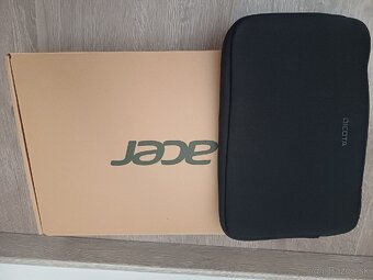ACER travelmate B3 11.6" + obal - 6