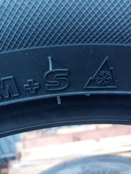 195/60 R16 C 99/97 T Sebring - 6