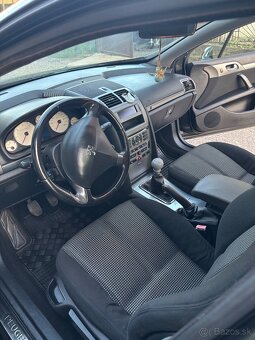 Peugeot 407 - 6