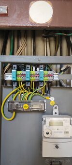 Ponukám elektroinštalačne služby aj pre firmy - 6