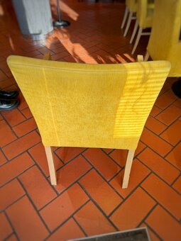 Čalúnené kreslá - 6