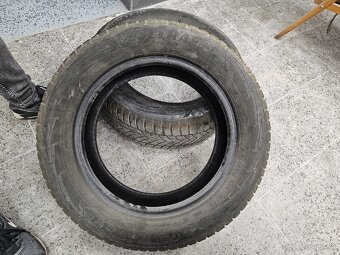 Goodyear Ultragrip Performance 215/60 r16 99h - 6