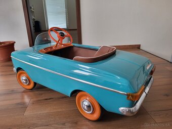 Šlapacie autíčko moskvič - 6