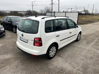 VW Touran FL 1.9 TDI diesel, 77kW, MT/6, rok:05.2009. - 6