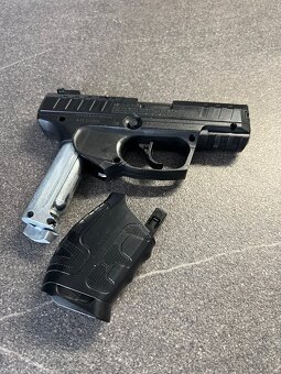 Vzduchova pistol co2 - 6