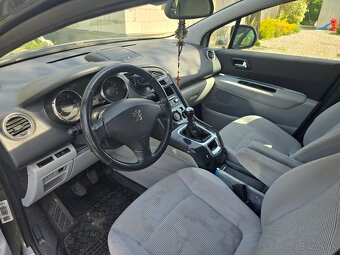 Peugeot 5008 7 miestny - 6