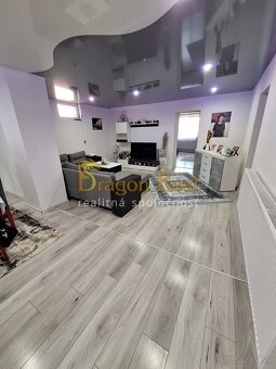 ZĽAVA 3.000,-€ - Rodinný dom s pozemkom 2222m2 - DRAHŇOV - 6