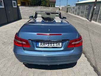 Mercedes E 250 CGI cabrio - 6