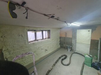 Striekaná tepelná izolácia. - 6