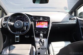 Volkswagen Golf R Variant 7.5 - 6