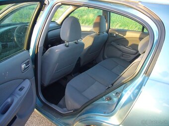 Nissan Almera - 6