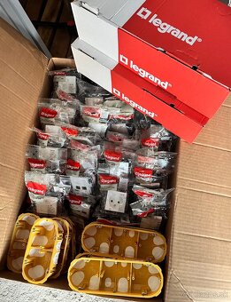 legrand valena life biela čierna, asfora biela antracit - 6