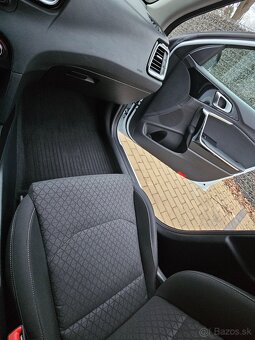 Kia Ceed III 1.4 MPI Gold - 6
