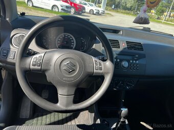 Suzuki Swift 1.3 VVT - 6