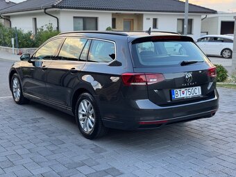 Volkswagen Passat Variant 2.0 TDI EVO Business DSG - 6