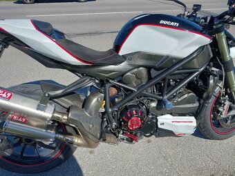 Ducati streetfighter 1098 - 6