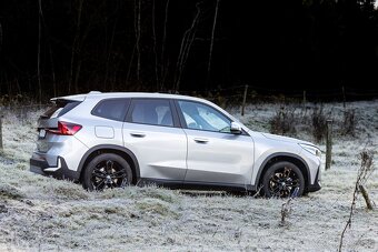 BMW IX1 e Drive20 elektromobil 2024, 9500km - 6