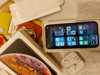 Predám iPhone Xs / 64GB/ zlatý, s príslušenstvom - 6