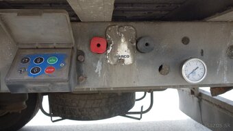 KNAPEN KT01 - Posuvná podlaha 87 m3 - 6