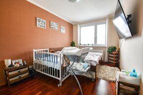 Znížená cena- 4.izbový zrekonštruovaný byt v Priekope - 6