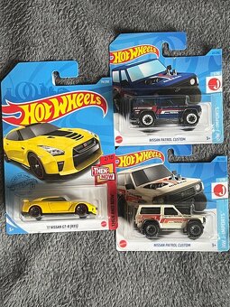 Hot wheels - 6