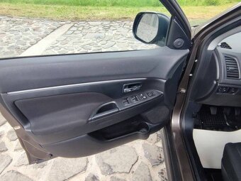 Mitsubishi ASX - 6