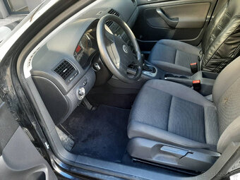 Volkswagen Golf 1.6 Trendline A/T - 6