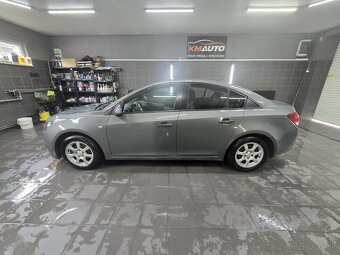 Chevrolet Cruze - 6