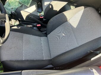 Rozpredam Skoda Fabia 2 combi 1.2 HTP facelit 54tis KM - 6