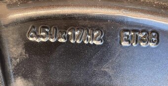 NANUQ   originá škoda alu disky 4x112 225 45 R17 - 6