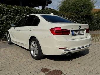 BMW Rad 3 320d xDrive Sport Line 140 kW A/T - 6