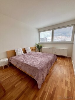 TUTI-FRUTI VÝHĽAD, 3-IZBOVÝ BYT, KDE SA BÝVA S ÚSMEVOM - 6