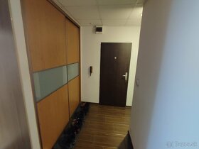 Predaj priestranný 3 izbový byt s balkónom na Štefánikovej - 6