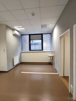 300m2 obchodný priestor so ZDRAVOTNÍCKYM ŠTANDARDOM, vysokým - 6