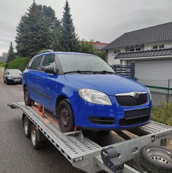 Skoda Fabia 2 1.4 MPI kombi modrá - 6