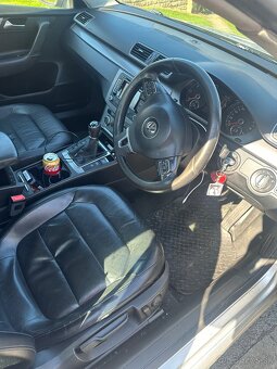 Passat 2014 rok 2.0 tdi Manual 6 - 6