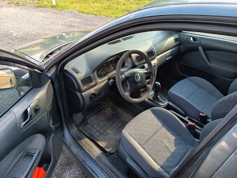 Škoda Octavia 1.6i 75kw 2004 - 6