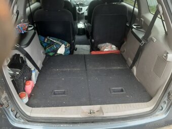 Mitsubishi Grandis 2.0 DID - 6