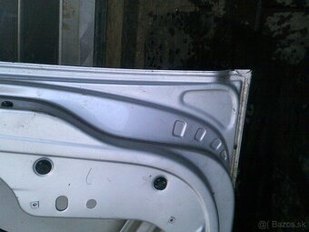 Prave predne dvere Volkswagen Caddy a Touran - 6