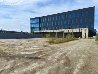 Predaj multifunkčnej budovy 8 903m² v časti Košice Juh s poz - 6