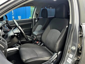 Mitsubishi ASX 1.8 DI-D Invite 4x4 - 6