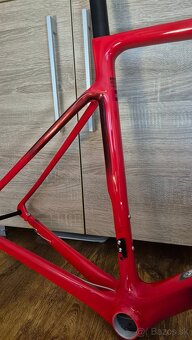 Predám novy carbonový ramový set Colnago V4Rs-Di2 - 6