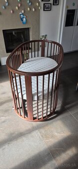 Rastúca detská postieľka STOKKE Sleepi hnedej farby - 6
