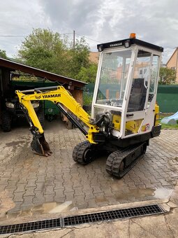 Minibager yanmar B12 - 6
