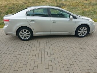 Toyota Avensis D4D T27 2.2d 110kw Premium - 6