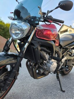 Yamaha FZS 600N - 6