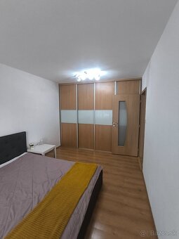 VOĽNÝ 🏡 prenajmem 2-izbový byt – 59 m², ul. SNP - 6